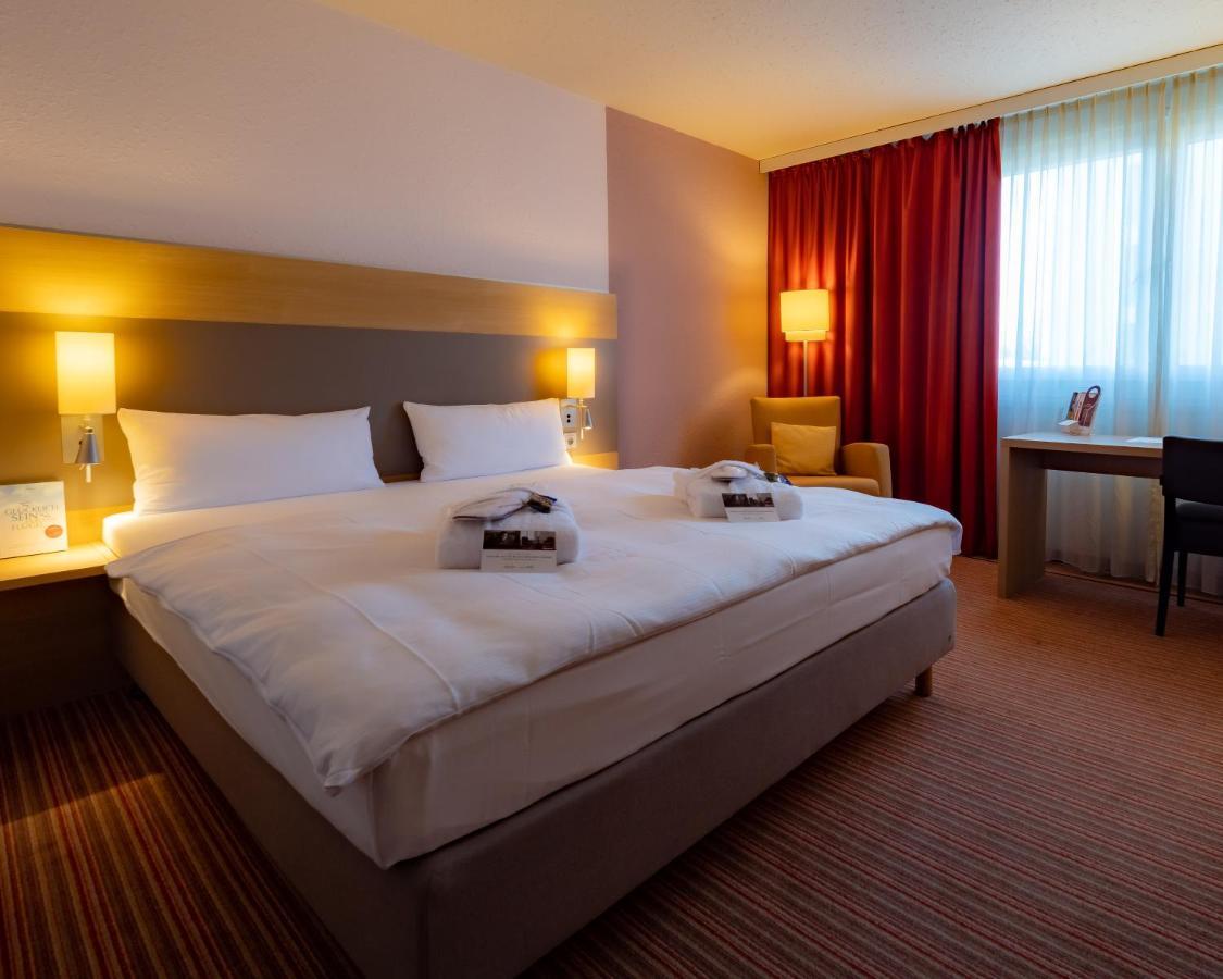 Elaya Hotel Stuttgart Boeblingen Böblingen Exterior foto